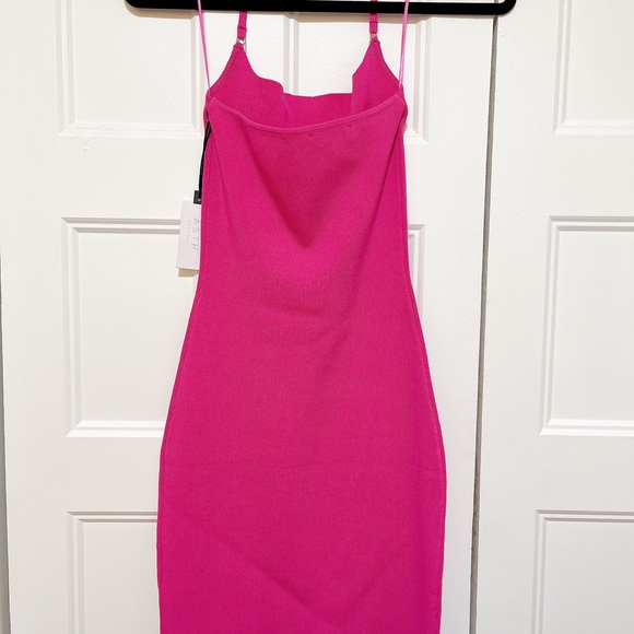 ASTR the Label Halter Mini Dress - Picture 2 of 10